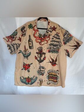 Beige Tattoo-Print Short Sleeve Men’s Shirt
